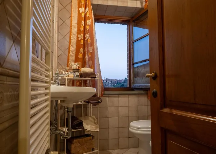 Farma Pascianella Bel Tramonto Castelmuzio